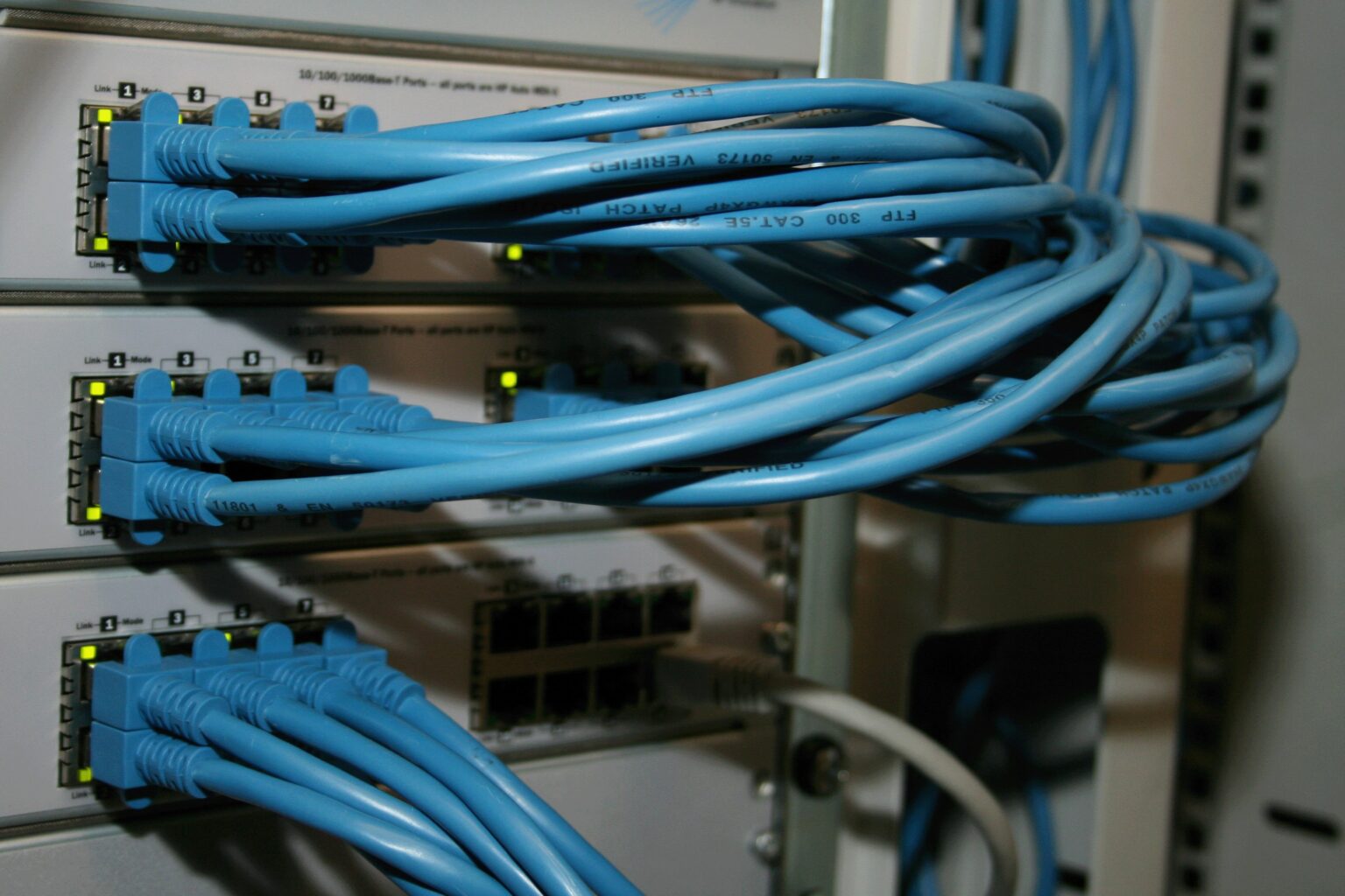Networking Technology Rackets IT Network Services by Musato Technologies – Musato Technologies